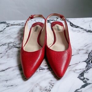Kitten heel shoes